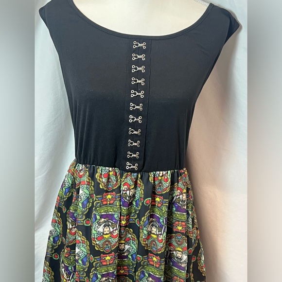 NWT-Hot Topic/Disney’s Evil Queen sleeveless hi lo dress size 4X - Picture 4 of 11